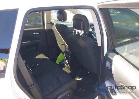 2019 Dodge Journey Se z USA, uszkodzony, nr VIN 3C4PDCBB8KT794254